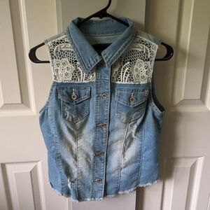 Jean Vest with lace detail